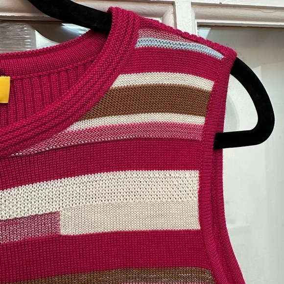 St. John Wool Magenta Shimmer Metallic Ribbed Striped Sleeveless Sweater Size S - Picture 2 of 10